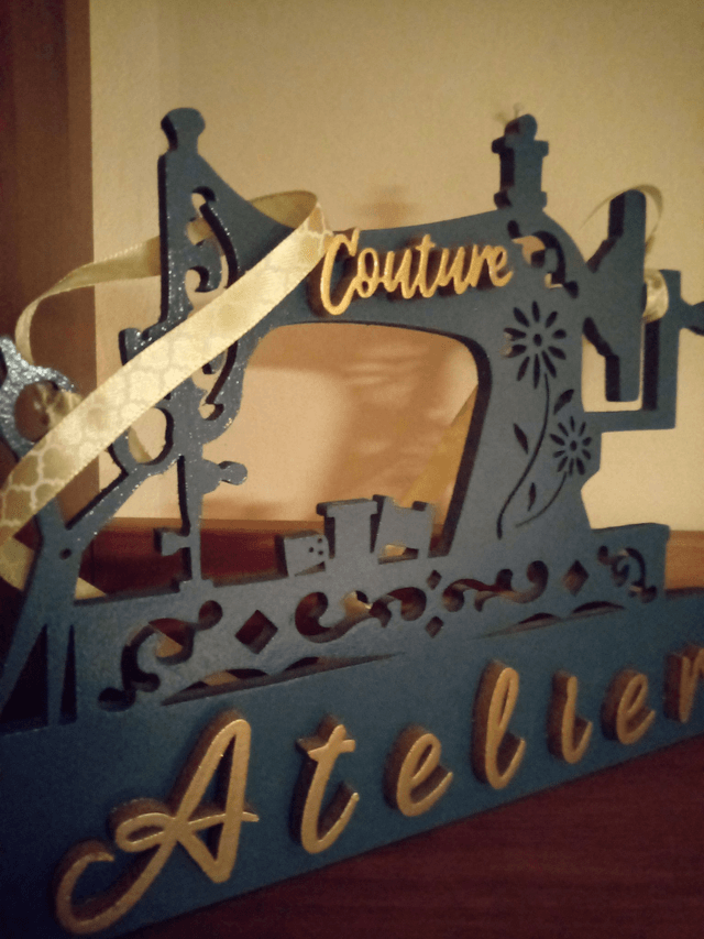 Atelier de couture - 24 x 20 cms