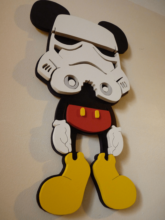 Mickey Stormtrooper - 16x28 cms