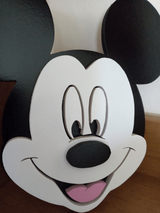 Visage de Mickey - 20x22 cms