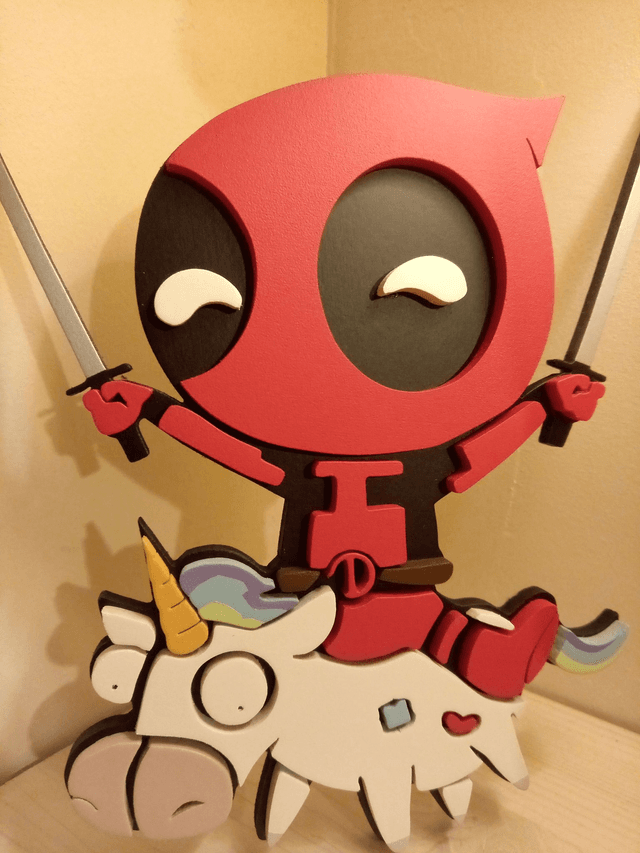 Deadpool chevauchant une licorne - 20x22 cms